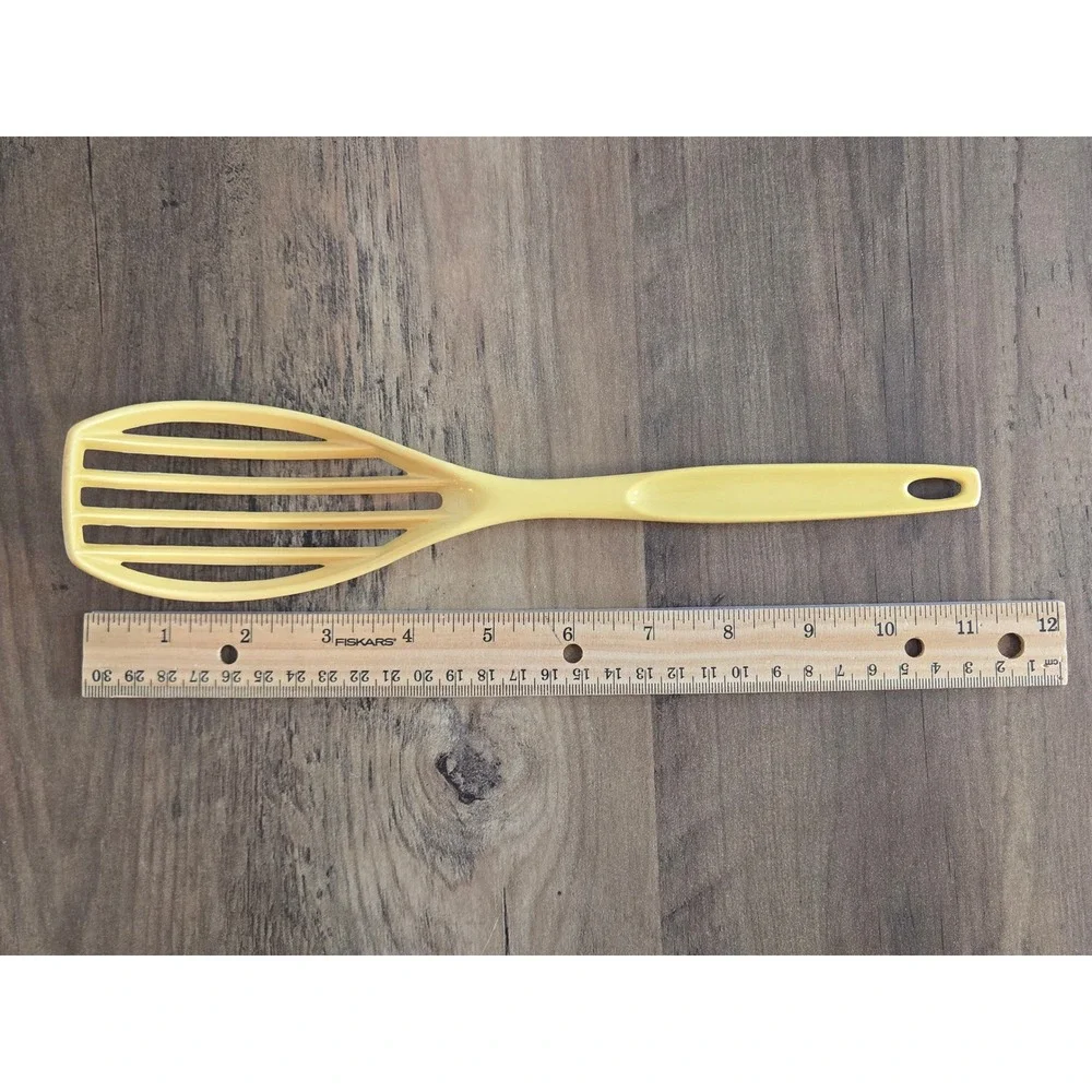 Vintage Foley Yellow Nylon Slotted Spatula Turner Kitchen Utensil 11.75 Inch